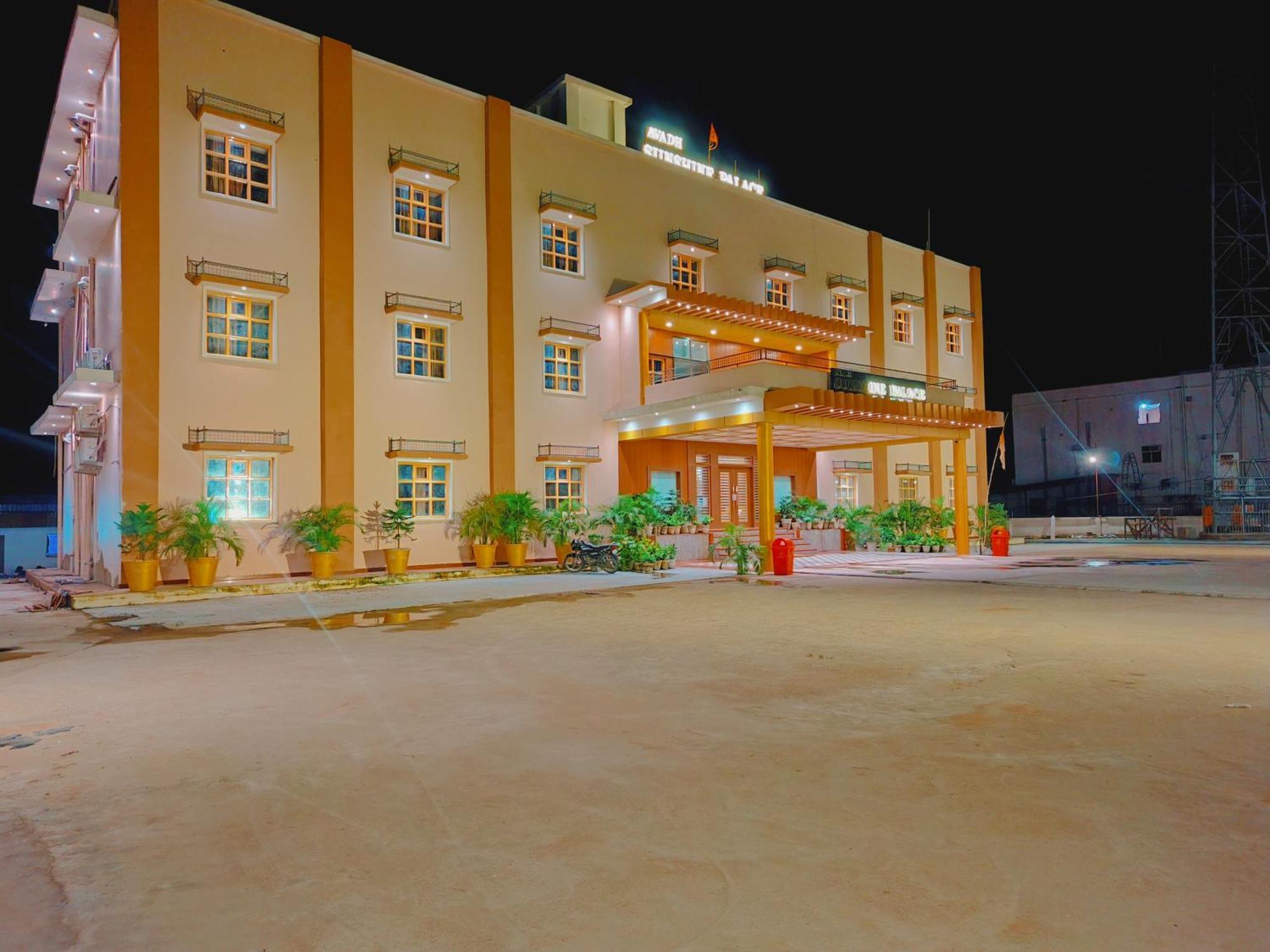 Avadh Sunshine Palace Hotel And Resort Ayodhya Екстериор снимка